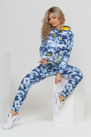 1e273183-075d-4ec4-8b04-45df3b149a3a